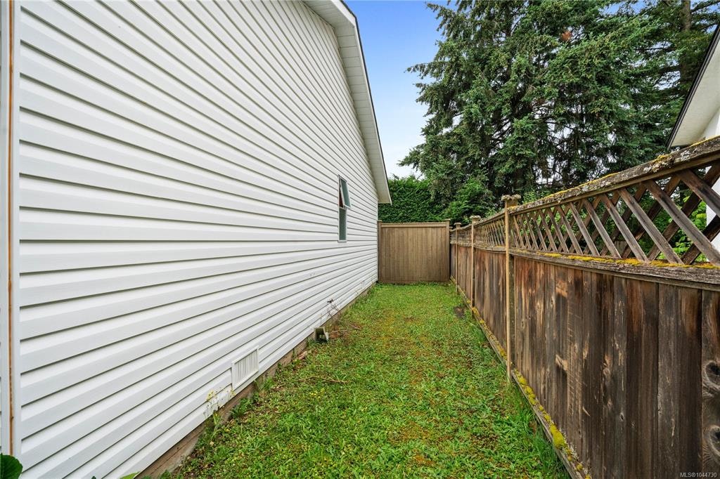 2-1215 Stelly's Cross Road, Central Saanich, BC, V8M 1H3 - 43