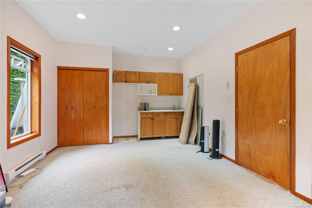 2-1215 Stelly's Cross Road, Central Saanich, BC, V8M 1H3 - 34