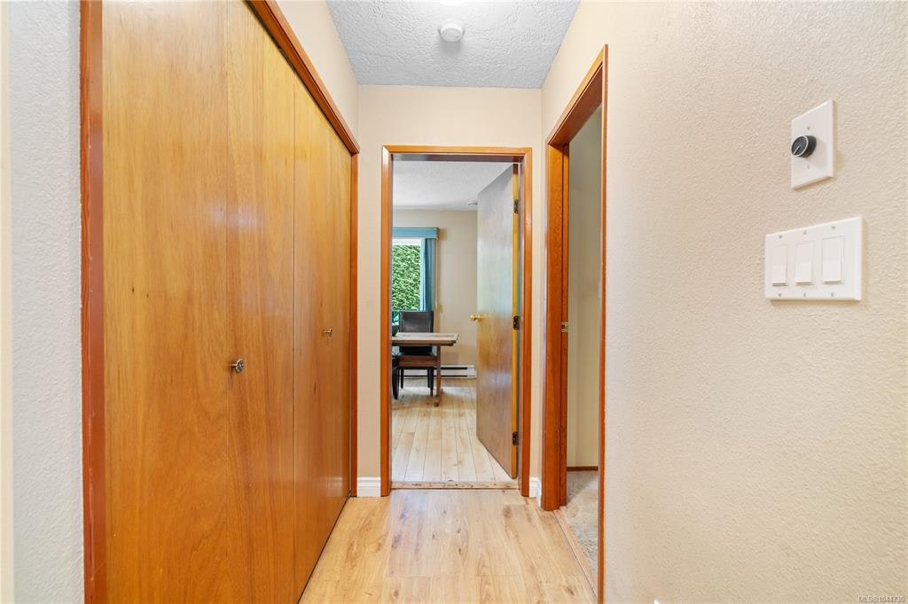 2-1215 Stelly's Cross Road, Central Saanich, BC, V8M 1H3 - 8