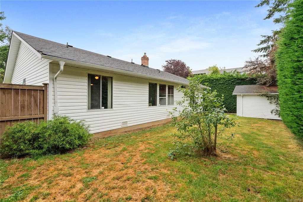 2-1215 Stelly's Cross Road, Central Saanich, BC, V8M 1H3 - 42