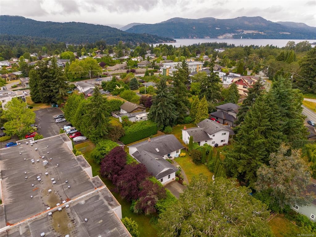 2-1215 Stelly's Cross Road, Central Saanich, BC, V8M 1H3 - 58