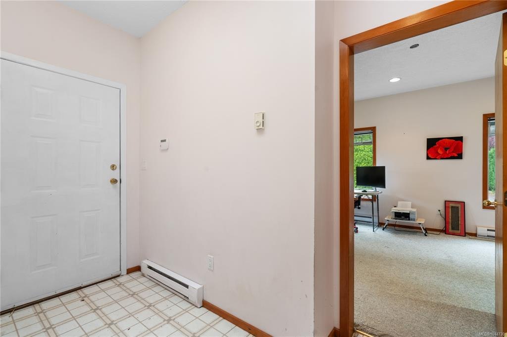 2-1215 Stelly's Cross Road, Central Saanich, BC, V8M 1H3 - 32