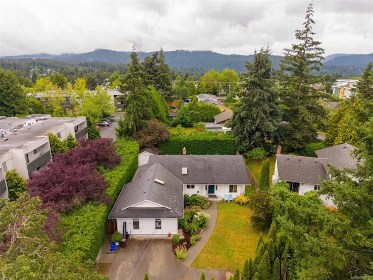 2-1215 Stelly's Cross Road, Central Saanich, BC, V8M 1H3 - 51