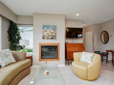 7-3968 Cedar Hill Road - 5
