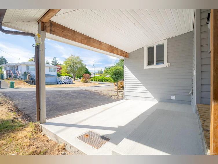 15 Fourth Street, Nanaimo, BC, V9R 1S6 - 41