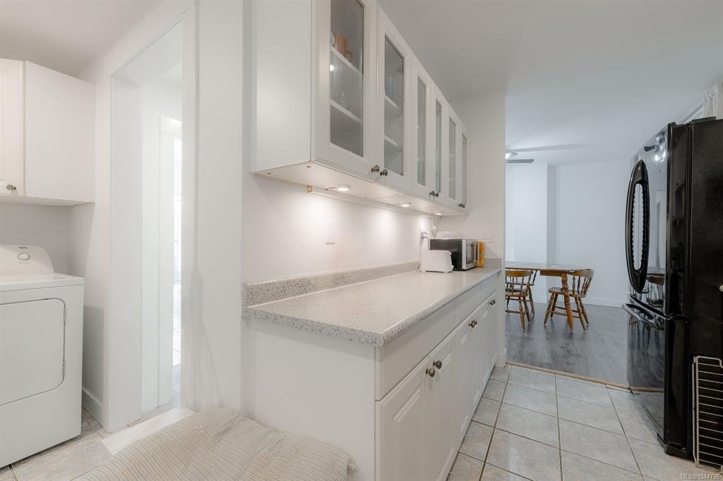 15 Fourth Street, Nanaimo, BC, V9R 1S6 - 9