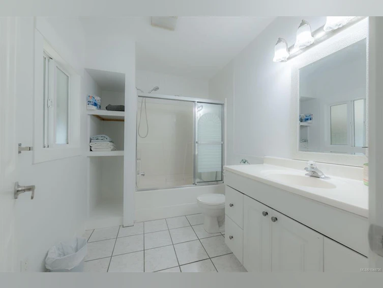 15 Fourth Street, Nanaimo, BC, V9R 1S6 - 10