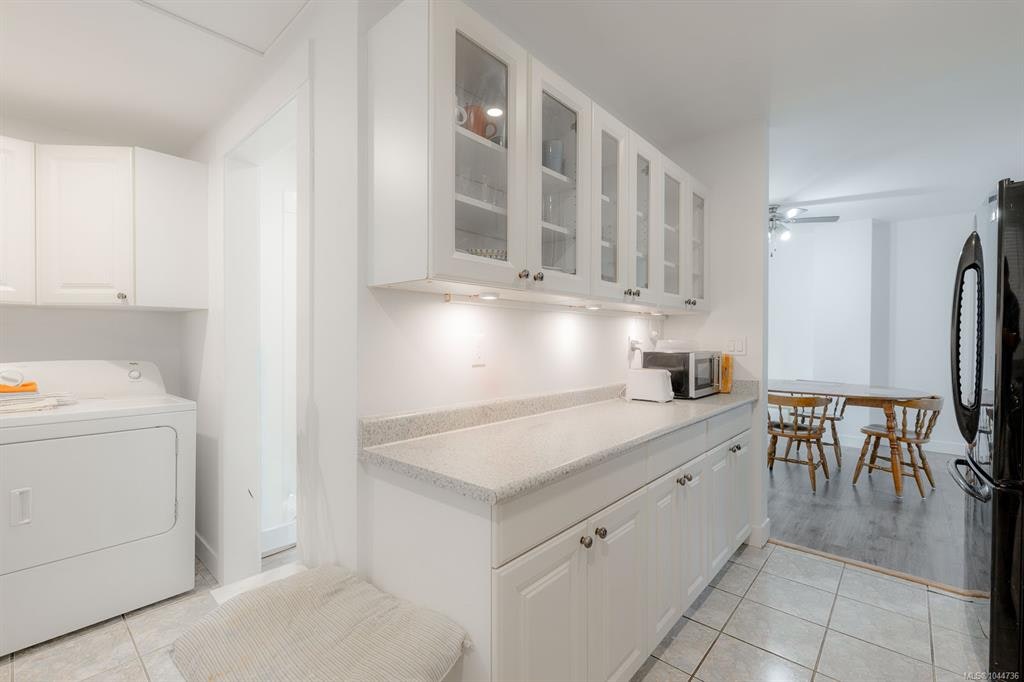 15 Fourth Street, Nanaimo, BC, V9R 1S6 - 11