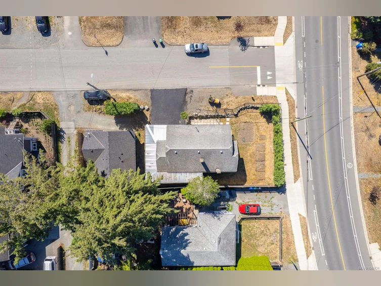 15 Fourth Street, Nanaimo, BC, V9R 1S6 - 32
