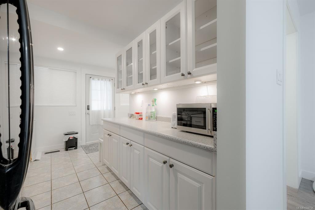 15 Fourth Street, Nanaimo, BC, V9R 1S6 - 15