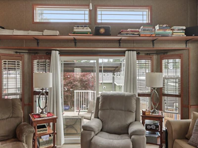 2116 Nimpkish Lake Way - 4