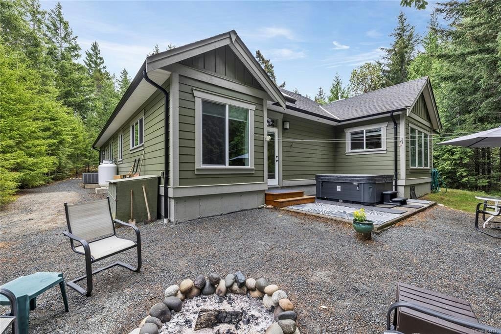 1703 Peligren Place, Qualicum Beach, BC, V9K 2S3 - 25
