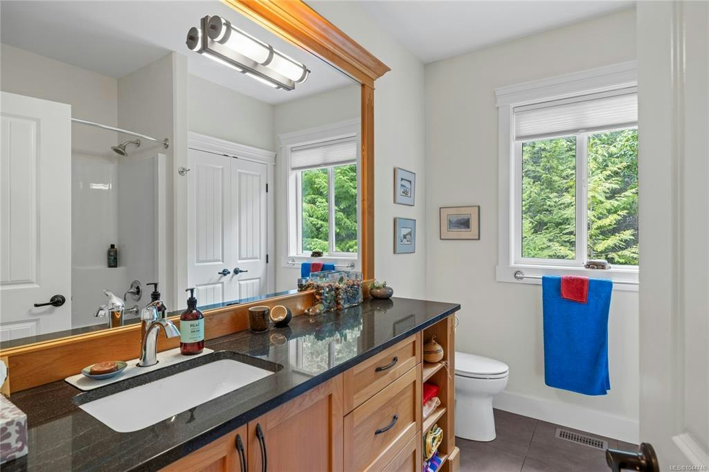 1703 Peligren Place, Qualicum Beach, BC, V9K 2S3 - 34
