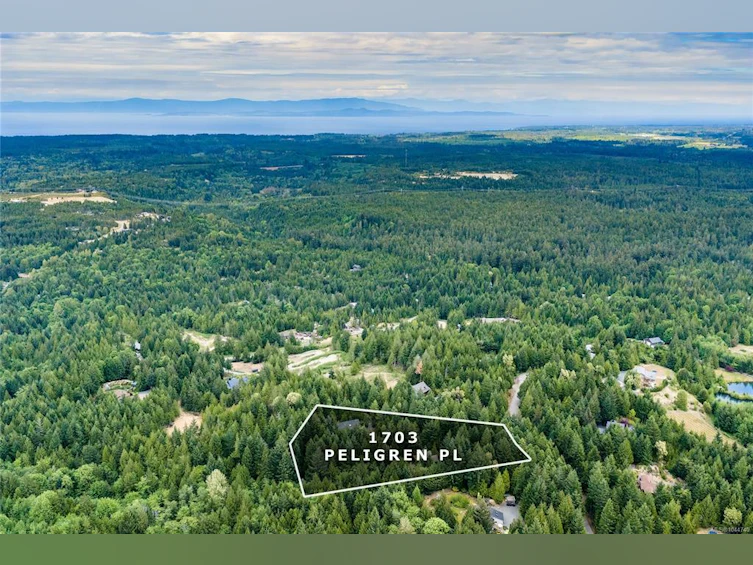 1703 Peligren Place, Qualicum Beach, BC, V9K 2S3 - 58