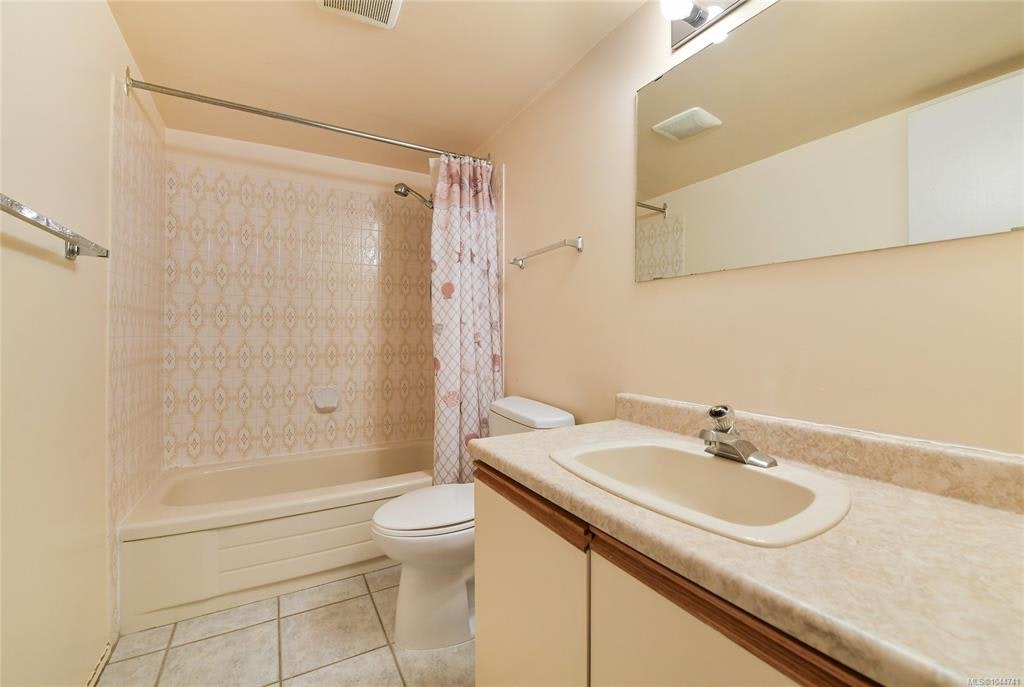 208-949 Cloverdale Avenue, Saanich, BC, V8X 2T4 - 19