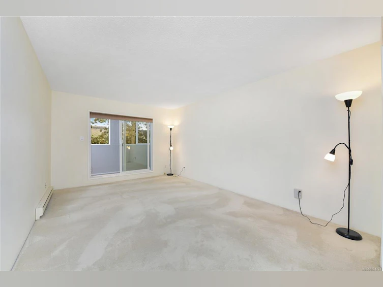 208-949 Cloverdale Avenue, Saanich, BC, V8X 2T4 - 12