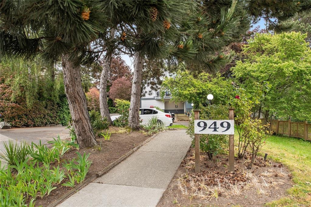 208-949 Cloverdale Avenue, Saanich, BC, V8X 2T4 - 26