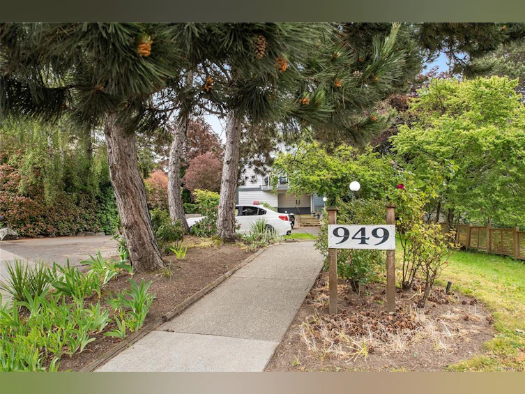 208-949 Cloverdale Avenue, Saanich, BC, V8X 2T4 - 26