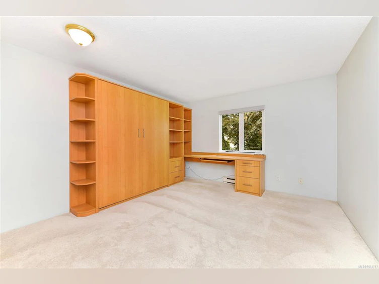 208-949 Cloverdale Avenue, Saanich, BC, V8X 2T4 - 17
