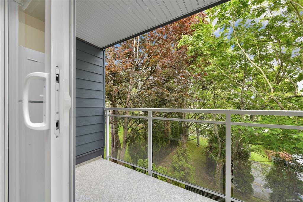 208-949 Cloverdale Avenue, Saanich, BC, V8X 2T4 - 23