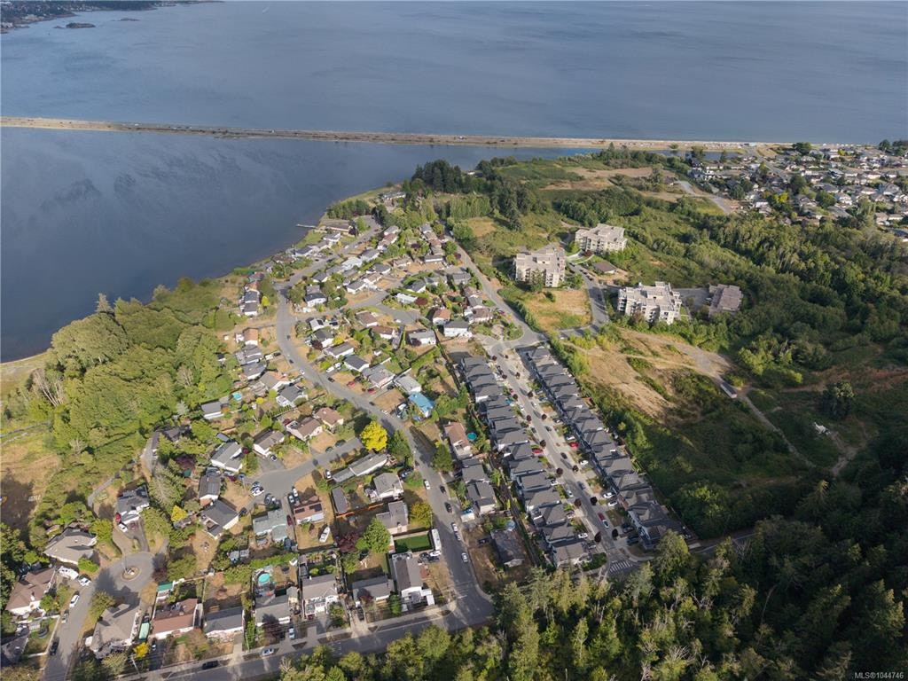 309 Seafield Road, Colwood, BC, V9C 0E7