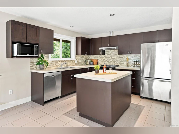 1704 Matterson Road, Coombs, BC, V0R 1V0 - 16