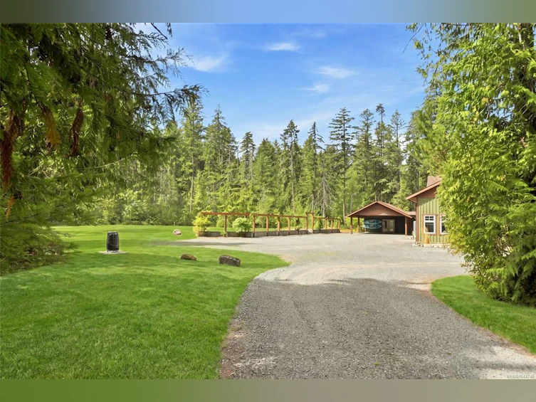 1704 Matterson Road, Coombs, BC, V0R 1V0 - 39