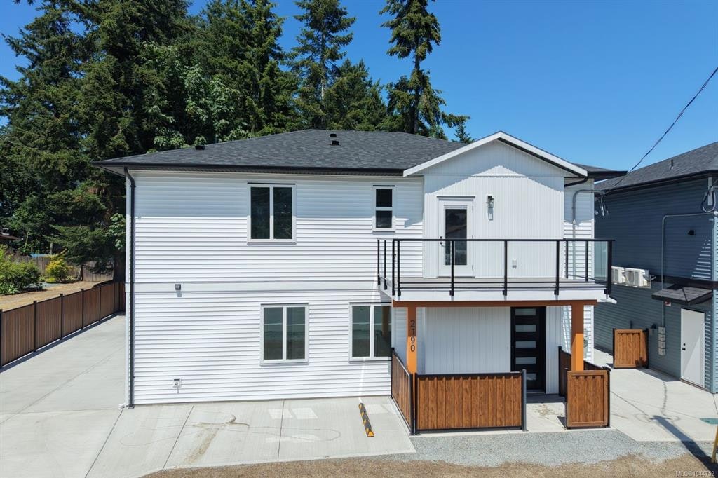 200-2190 Jingle Pot Road, Nanaimo, BC, V9R 6J2