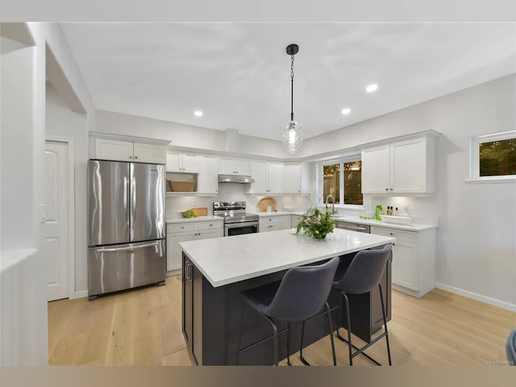 209 Shadow Ridge Place, View Royal, BC, V8Z 5C8 - 19