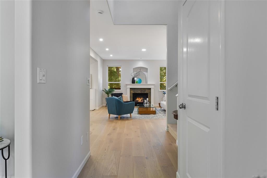 209 Shadow Ridge Place, View Royal, BC, V8Z 5C8 - 8