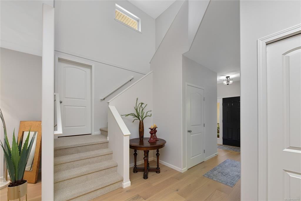 209 Shadow Ridge Place, View Royal, BC, V8Z 5C8 - 22