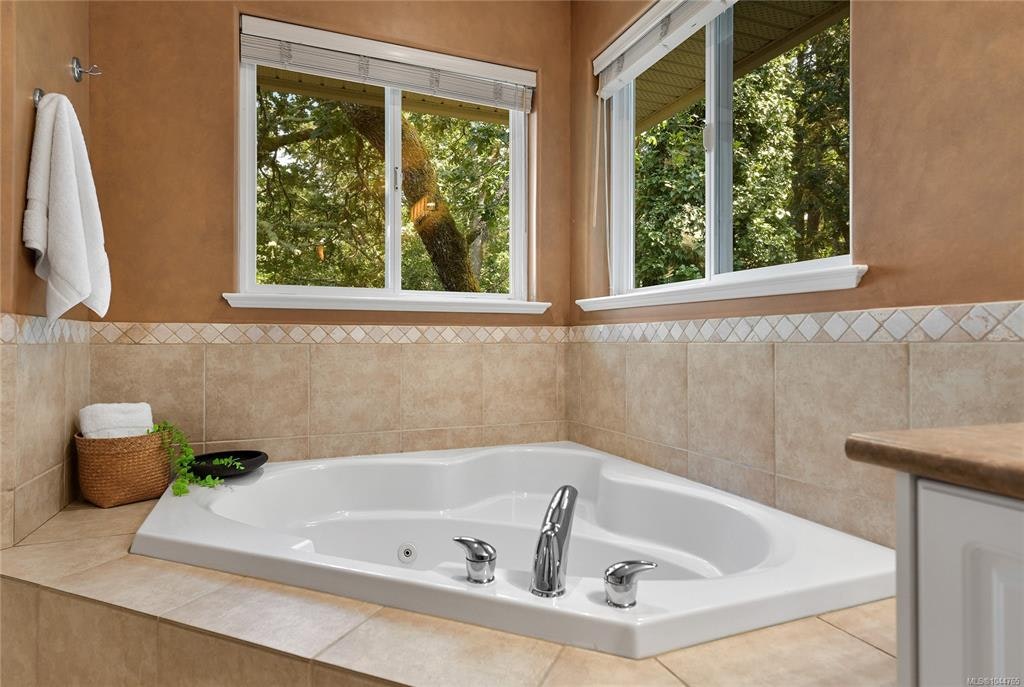 209 Shadow Ridge Place, View Royal, BC, V8Z 5C8 - 27