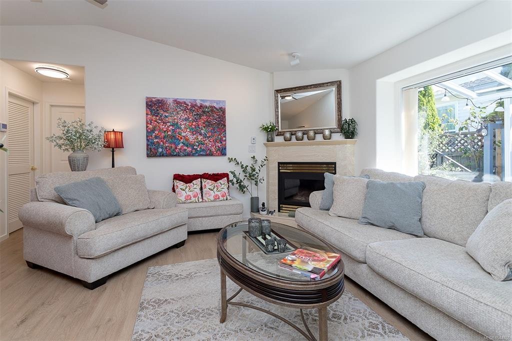 20 Eagle Lane, View Royal, BC, V9A 7M2 - 7
