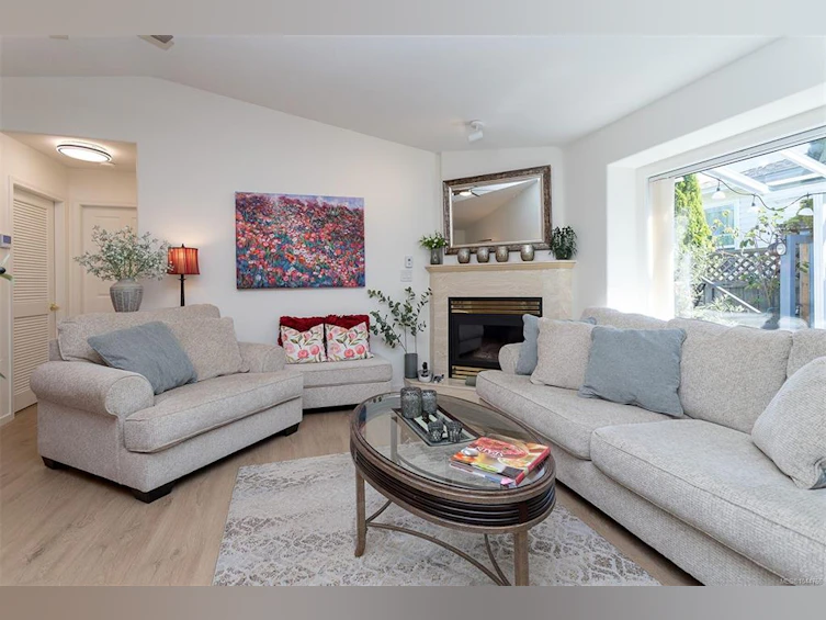 20 Eagle Lane, View Royal, BC, V9A 7M2 - 7