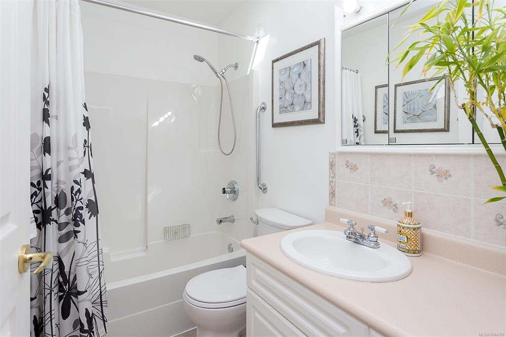 20 Eagle Lane, View Royal, BC, V9A 7M2 - 28