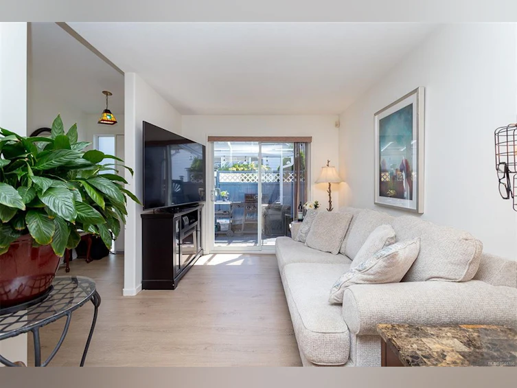 20 Eagle Lane, View Royal, BC, V9A 7M2 - 22