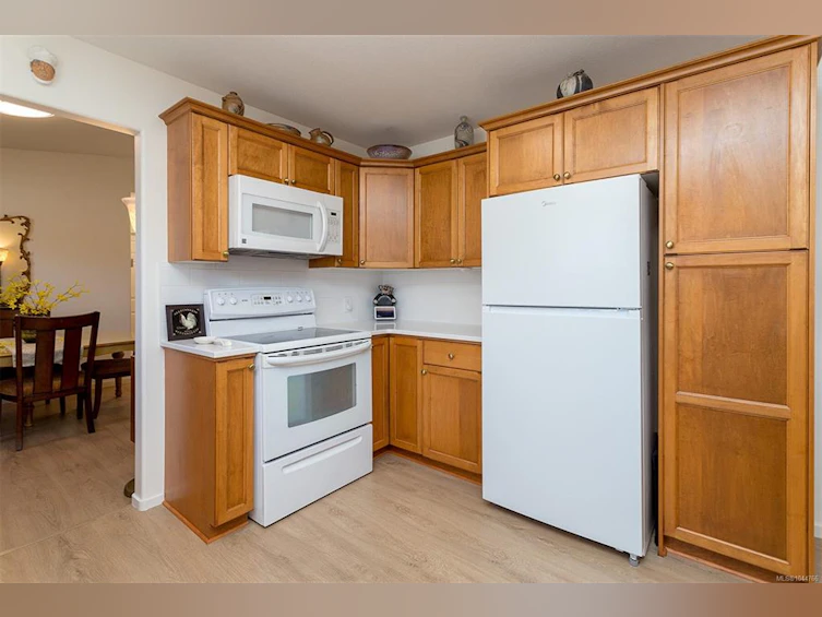 20 Eagle Lane, View Royal, BC, V9A 7M2 - 16