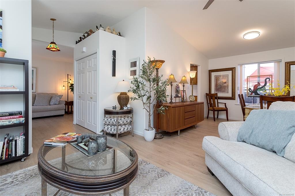 20 Eagle Lane, View Royal, BC, V9A 7M2 - 9