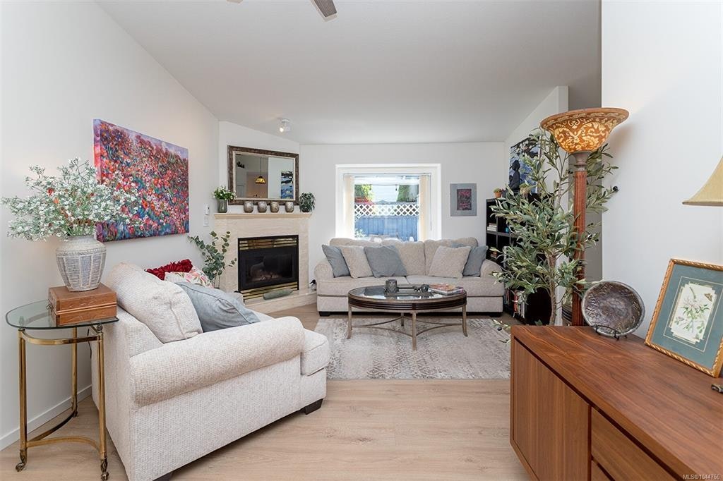 20 Eagle Lane, View Royal, BC, V9A 7M2 - 8