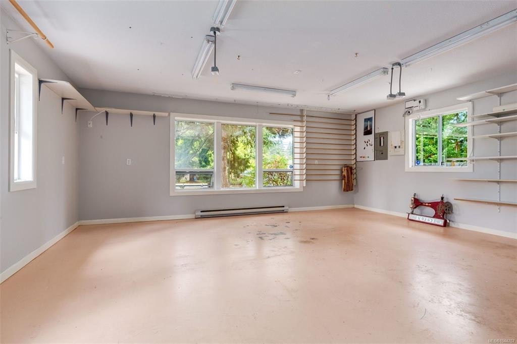 1252 Bunker Place, French Creek, BC, V9P 1W8 - 30