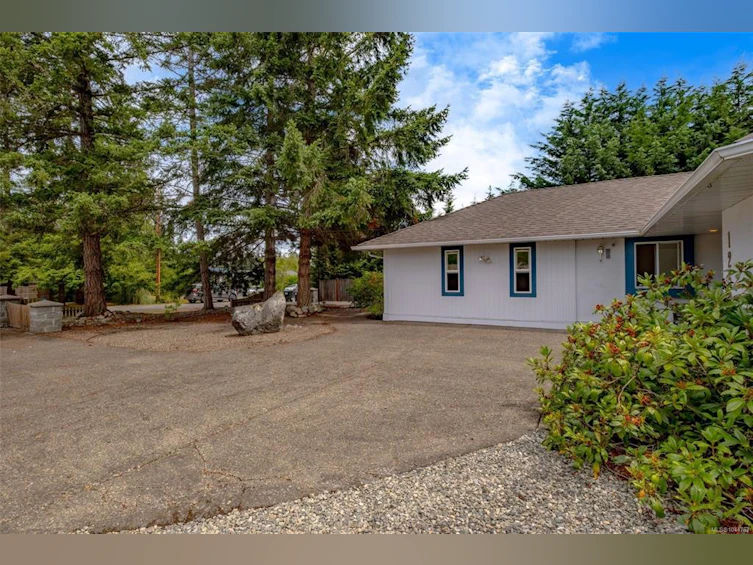1252 Bunker Place, French Creek, BC, V9P 1W8 - 32