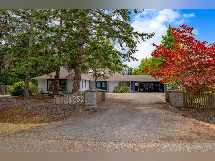 1252 Bunker Place, French Creek, BC, V9P 1W8 - 35