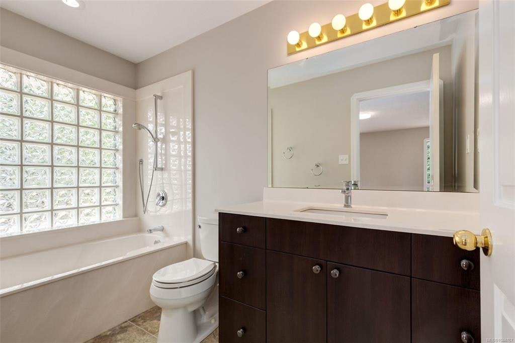 1252 Bunker Place, French Creek, BC, V9P 1W8 - 25