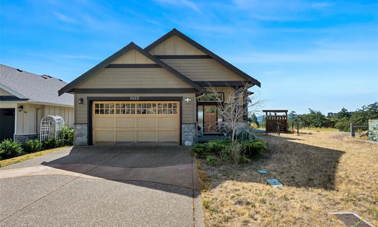 2423 Echo Valley Drive