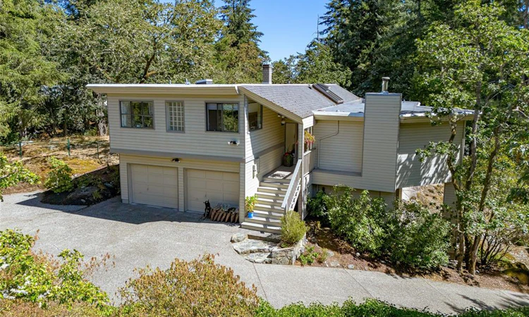 4468 Autumnwood Lane