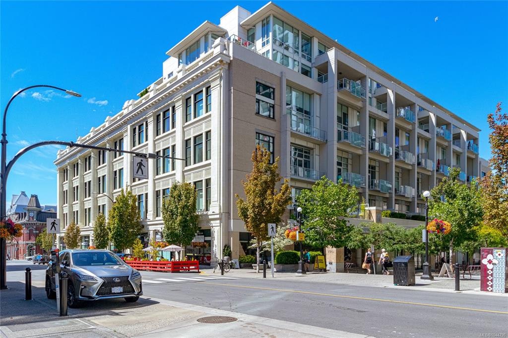 339-770 Fisgard Street, Victoria, BC, V8W 0B8