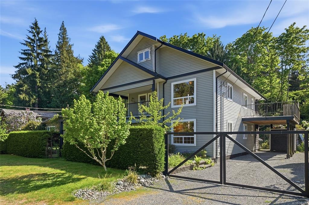 3970 Bovanis Road, Bowser/Deep Bay, BC, V0R 1G0