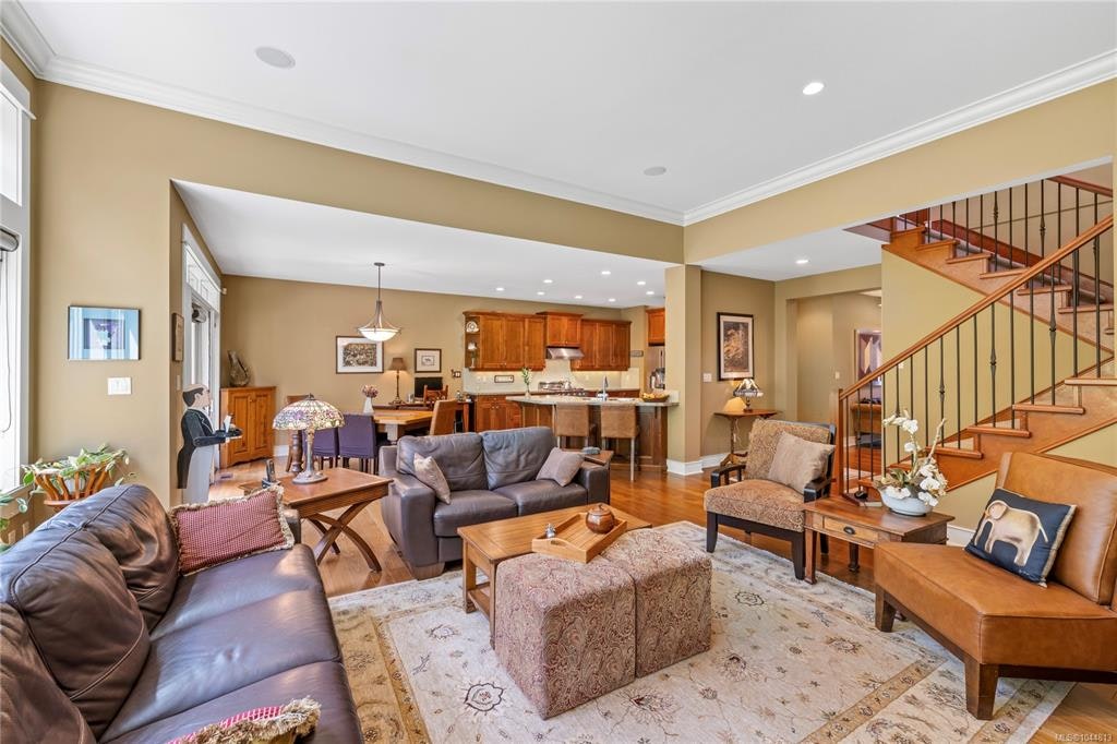649 Eaglewood Court - 3