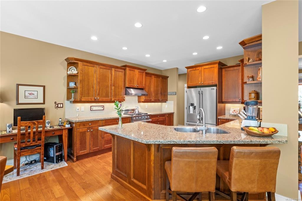 649 Eaglewood Court - 4