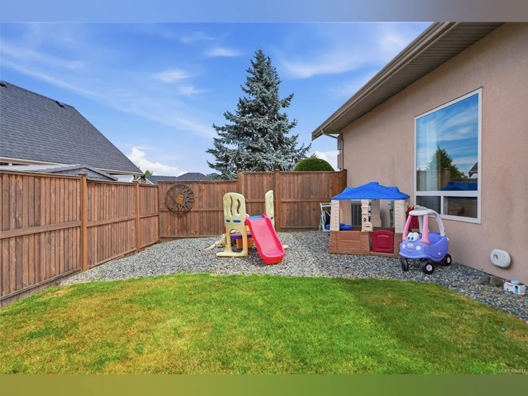 1096 Aery View Way, French Creek, BC, V9P 2N9 - 76
